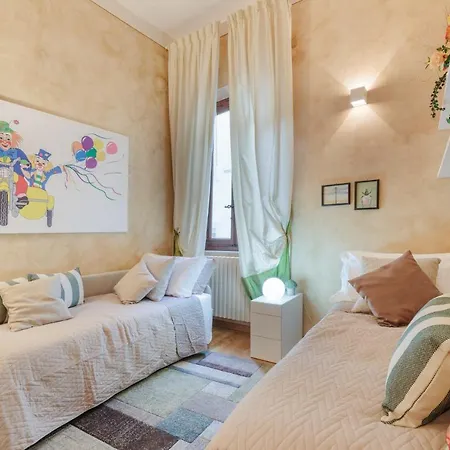Casa Rosemary, Convenient 3 Bedrooms Flat In With Air Conditioning Apartman Lucca