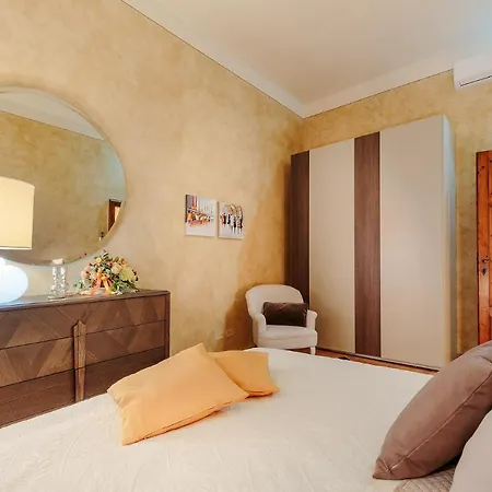 Casa Rosemary, Convenient 3 Bedrooms Flat In With Air Conditioning Appartamento Lucca